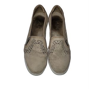 AK Sport Zip Up Shoes 2" Wedge Leather/Textile Upper Size 8M